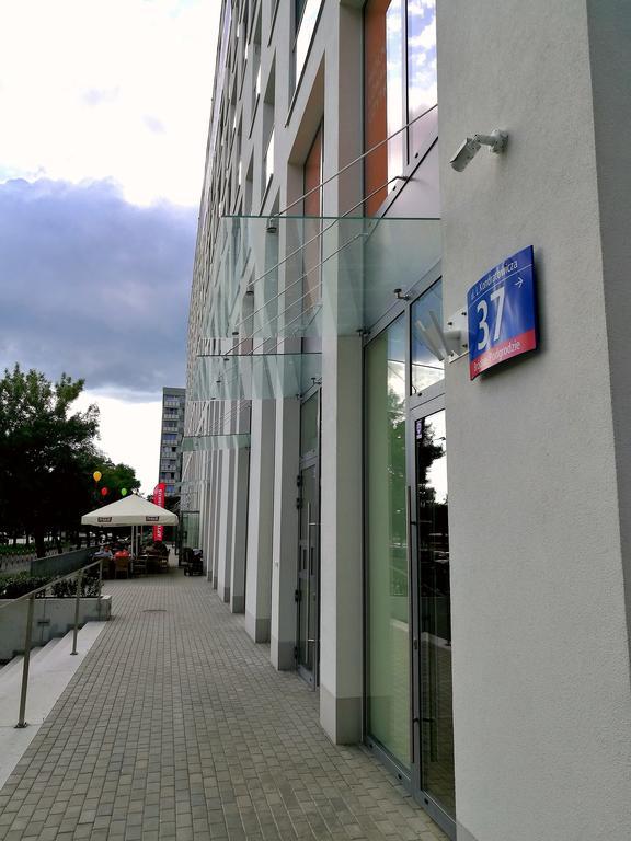 Gama Lejlighed Warszawa Eksteriør billede